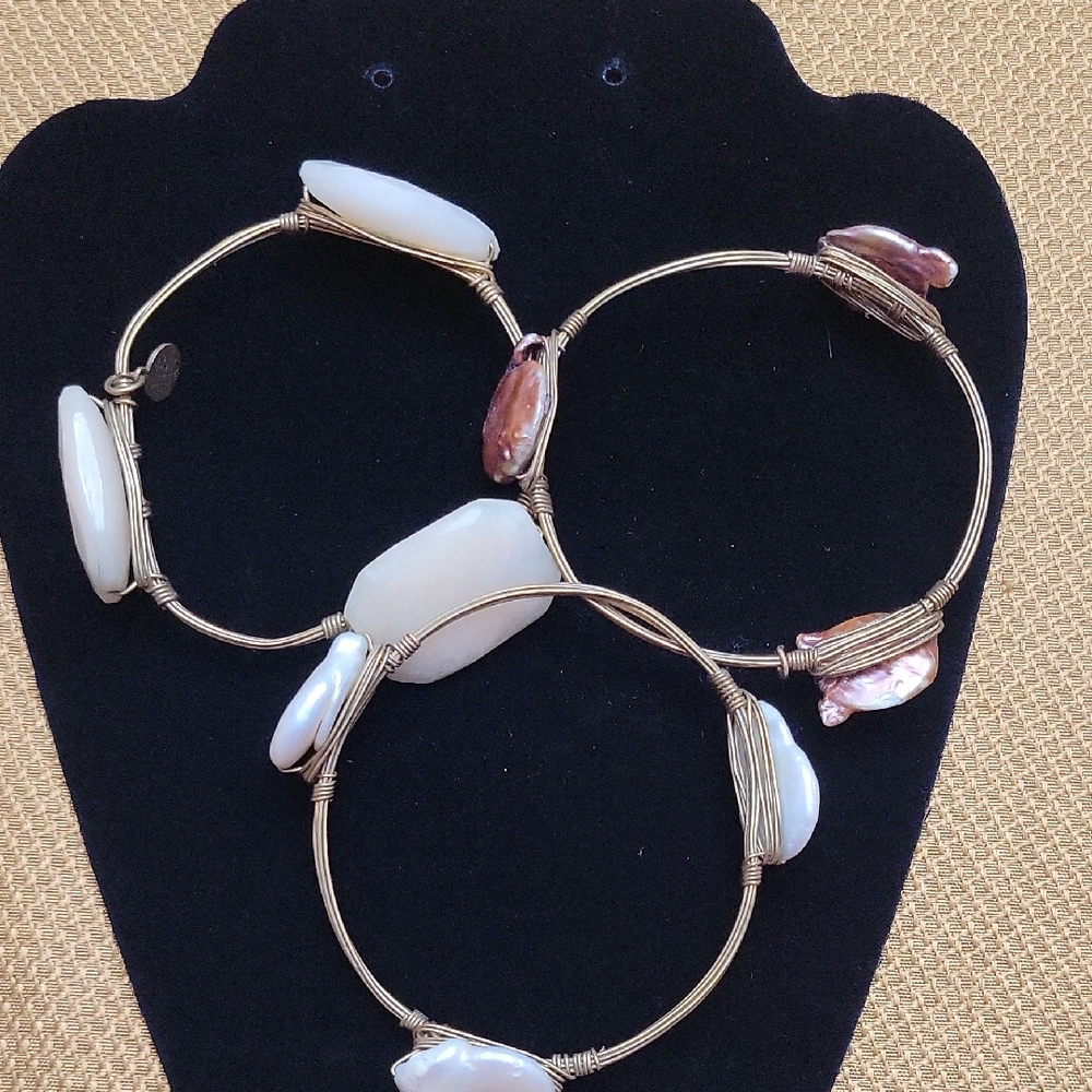 Elegant Gold and Cream Bangle Set